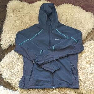 Columbia Lightweight Softshell Jacket